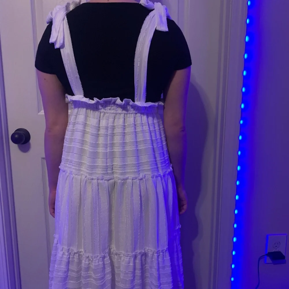Size-small - Picture 7 of 8